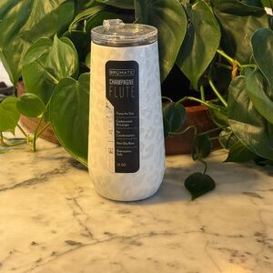 Brumate Limestone Leopard Flute